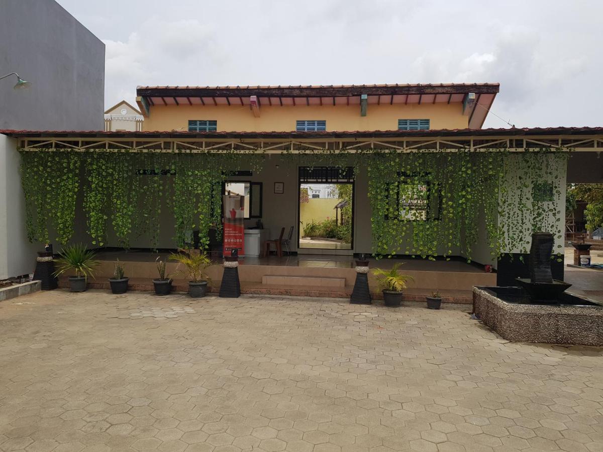 Villetta House Syariah Kudus Экстерьер фото