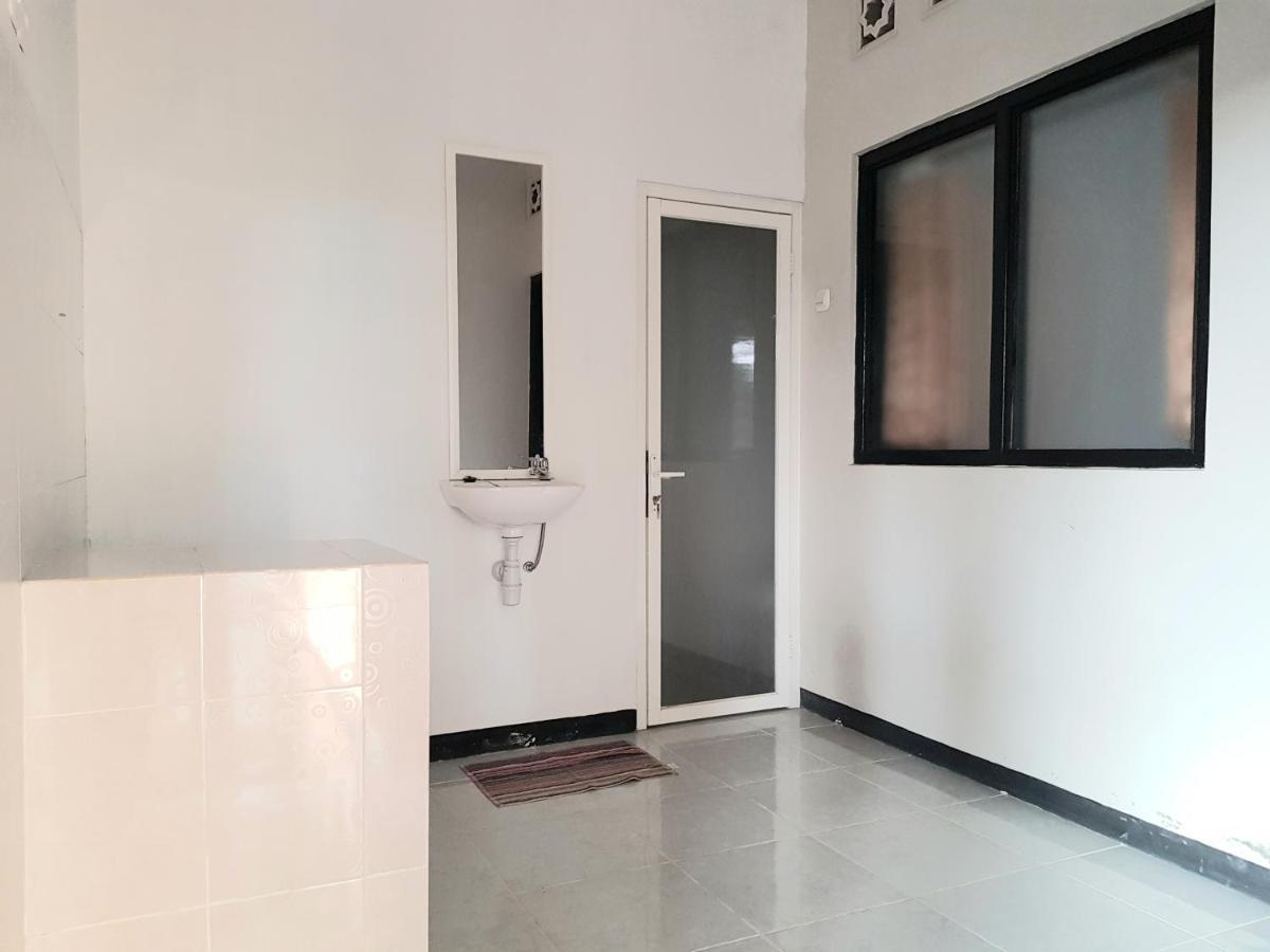 Villetta House Syariah Kudus Экстерьер фото